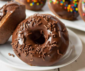 Cake Raise Donuts